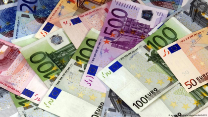 Un barbat din Cahul, retinut de ofiterii CNA: ar fi implicat intr-o schema de spalare de bani de aproximativ 1 milion de lei in Romania Un barbat din Cahul, retinut de ofiterii CNA: ar fi implicat intr-o schema de spalare de bani de aproximativ 1 milion de lei in Romania