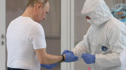 Vladimir Putin s-a vaccinat impotriva Covid-19 Vladimir Putin s-a vaccinat impotriva Covid-19
