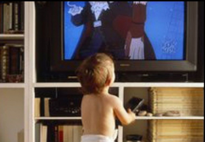 Un copil din Bender a ajuns la spital in stare grava, dupa ce a cazut televizorul peste el