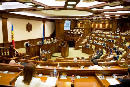 Deputatii au adoptat Declaratia Parlamentului cu privire la dezacordul dizolvarii Legislativului. PSRM: "Maia Sandu vrea ca sa ne faca gropari, sa ne dea cate o lopata si sa ingropam cetatenii RM" Deputatii au adoptat Declaratia Parlamentului cu privire la dezacordul dizolvarii Legislativului. PSRM: "Maia Sandu vrea ca sa ne faca gropari, sa ne dea cate o lopata si sa ingropam cetatenii RM"