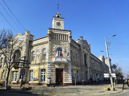Dupa trei ani de judecata, ,,Moldtelecom” va trebui sa achite primariei Chisinau 3,5 milioane lei, dupa ce municipalitatea a obtinut castig de cauza Dupa trei ani de judecata, ,,Moldtelecom” va trebui sa achite primariei Chisinau 3,5 milioane lei, dupa ce municipalitatea a obtinut castig de cauza
