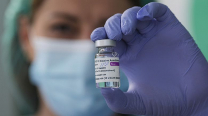 Vaccinul AstraZeneca a fost redenumit. Acum este Vaxzevria Vaccinul AstraZeneca a fost redenumit. Acum este Vaxzevria