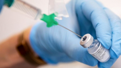 Specialist: Nu exista vaccin bun sau vaccin mai putin bun. Vaccinul este eficient si este un colac de salvare Specialist: Nu exista vaccin bun sau vaccin mai putin bun. Vaccinul este eficient si este un colac de salvare