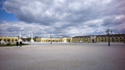 Viena, ramasa fara turisti. Cum arata locuri altadata extrem de aglomerate, inclusiv aeroportul - FOTO