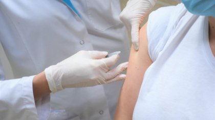 Autoritatile s-au razgandit. Ministerul Sanatatii anunta ca jurnalistii vor fi vaccinati in etapa a doua Autoritatile s-au razgandit. Ministerul Sanatatii anunta ca jurnalistii vor fi vaccinati in etapa a doua