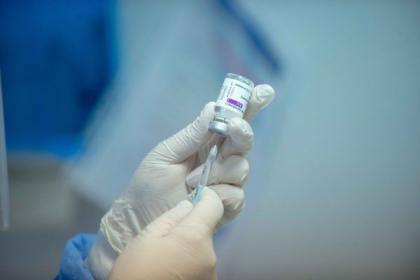 Campania de vaccinare a fost prelungita pentru persoanele incluse in etapa a doua. Precizarile facute de Minister Campania de vaccinare a fost prelungita pentru persoanele incluse in etapa a doua. Precizarile facute de Minister