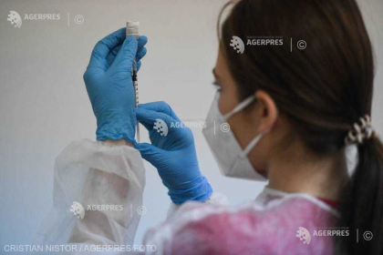 Coronavirus: Italia va extinde intervalul pentru rapel cu Pfizer si Moderna de la 21 la 42 de zile Coronavirus: Italia va extinde intervalul pentru rapel cu Pfizer si Moderna de la 21 la 42 de zile