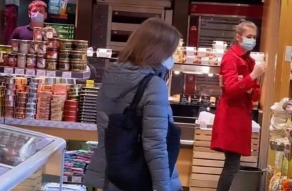 Avea sau nu paza Maia Sandu la magazin? Ce spune SPPS: "In mod cert se asigura paza continua"