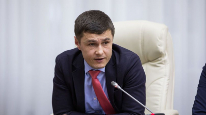 Intrebarile ministrului interimar al Justitiei, privind decizia Maiei Sandu de a-i oferi paza de stat presedintei CC: "A fost inregistrata alerta cu bomba la politie. Daca da, cand? Daca nu, de ce?"
