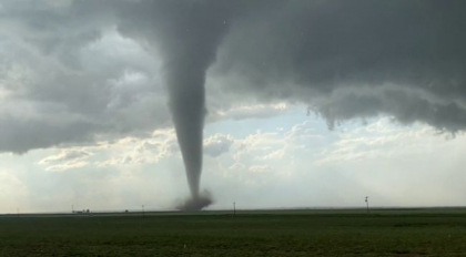 Imagini spectaculoase cu o tornada in Texas. Ce a urmat Imagini spectaculoase cu o tornada in Texas. Ce a urmat