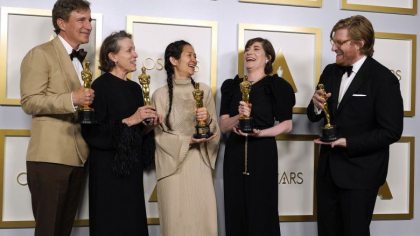 Premiile Oscar 2021. Lista completa a castigatorilor. "Nomadland" a fost desemnat cel mai bun film Premiile Oscar 2021. Lista completa a castigatorilor. "Nomadland" a fost desemnat cel mai bun film