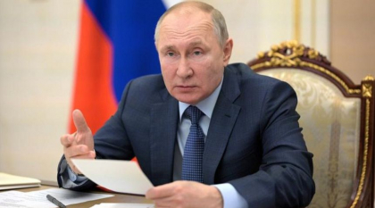 Vladimir Putin sustine ca declaratiile autoritatilor de la Praga, precum ca Moscova se afla la originea exploziei din 2014 a unui depozit de munitii din Cehia, sunt absurde Vladimir Putin sustine ca declaratiile autoritatilor de la Praga, precum ca Moscova se afla la originea exploziei din 2014 a unui depozit de munitii din Cehia, sunt absurde