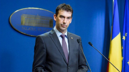 Europarlamentarul Dragos Tudorache: "Salut declansarea alegerilor anticipate de catre presedintele Maia Sandu"