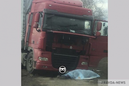 Incident groaznic in Rusia. Un moldovean a fost strivit de un autocamion Incident groaznic in Rusia. Un moldovean a fost strivit de un autocamion