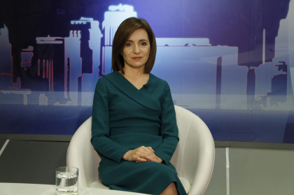 Maia Sandu spune cu ce vaccin o sa se imunizeze si cand. Declaratiile facute la InPROfunzime Maia Sandu spune cu ce vaccin o sa se imunizeze si cand. Declaratiile facute la InPROfunzime