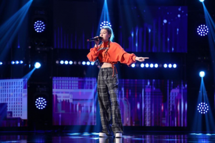 Romanii au talent 2021: Denisa Lepadatu l-a facut pe Florin Calinescu sa danseze pe melodia "Dance Monkey"