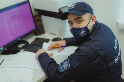 Cativa moldoveni, care s-au intors de Pasti in Moldova, au aratat la vama teste false la coronavirus. Ce amenda risca