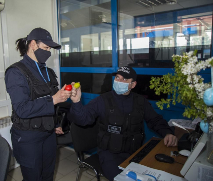 Situatia la frontiera. Peste 12 mii de traversari in ultimele 24 de ore. Incalcarile depistate de politisti Situatia la frontiera. Peste 12 mii de traversari in ultimele 24 de ore. Incalcarile depistate de politisti