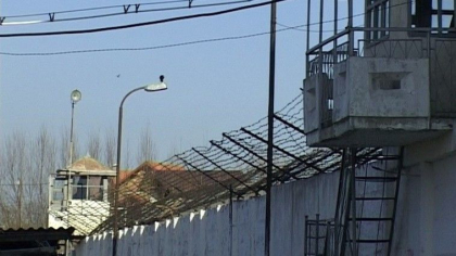 Trei adolescenti au evadat din Penitenciarul Nr.10-Goian. Oamenii legii ii cauta - FOTO Trei adolescenti au evadat din Penitenciarul Nr.10-Goian. Oamenii legii ii cauta - FOTO