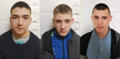 Cei trei adolescenti, care au fugit din inchisoare, si-au lasat masina cu care au evadat si au furat alta din ograda unui barbat din Orhei Cei trei adolescenti, care au fugit din inchisoare, si-au lasat masina cu care au evadat si au furat alta din ograda unui barbat din Orhei