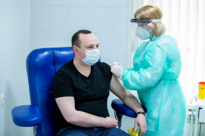 Trei deputati socialisti s-au imunizat impotriva Covid-19. Ce vaccin si-au administrat