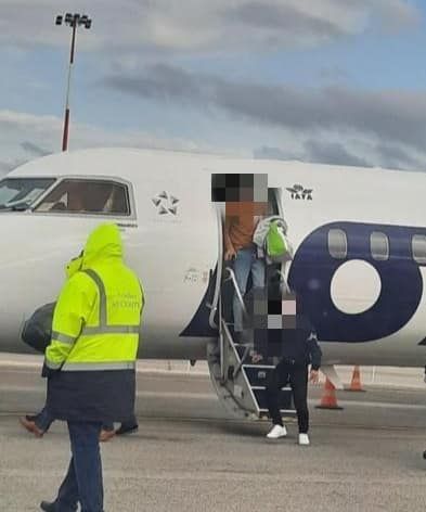 Un cetatean german, suspectat de escrocherie - extradat in Moldova