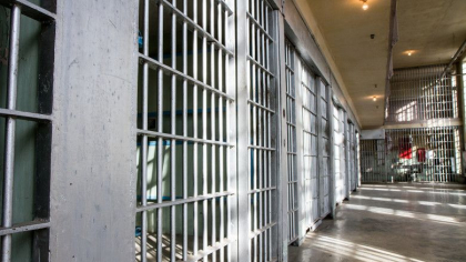 Suma cu care vor fi despagubiti doi frati din SUA care au stat 31 de ani la inchisoare pentru o crima pe care nu au comis-o Suma cu care vor fi despagubiti doi frati din SUA care au stat 31 de ani la inchisoare pentru o crima pe care nu au comis-o