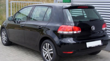 Cum si-a cumparat procurorul PCCOCS, Taras Patraman, Volkswagen cu 10.000 de lei