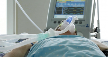 VIDEO/ OXIGENUL CARE SALVEAZA VIETI: „Noi vedem cum li se lumineaza fata cand primesc oxigen”. Pandemia a crescut de zeci sau chiar de sute de ori necesitatile de oxigen medicinal