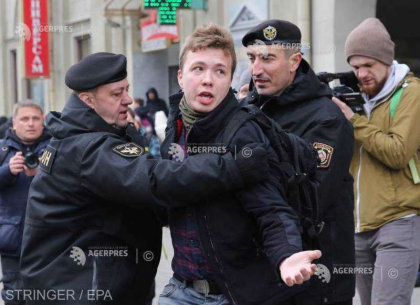 Mama jurnalistului belarus Roman Protasevici sustine ca fiul ei a fost torturat in detentie