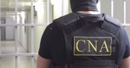 Doi barbati din capitala - retinuti de CNA: au cerut 15 mii de euro de la prietenul lor detinut ca sa-l scape de inchisoare