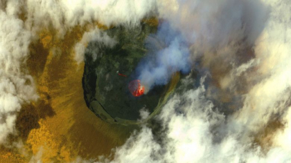 Apocalipsa, acum, in Congo. Imagini dupa eruptia vulcanului Nyiragongo. O noua eruptie e oricand posibila