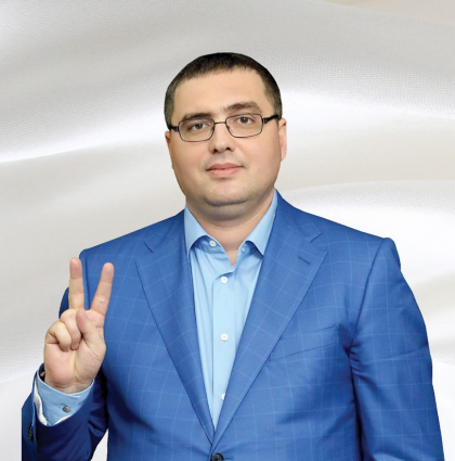 Renato Usatii ameninta Promo-LEX ca i-ar putea da in judecata, in cazul in care nu vor dezminti informatiile publicate in primul raport de monitorizare a alegerilor: "Ei au legaturi cu cosmosul” Renato Usatii ameninta Promo-LEX ca i-ar putea da in judecata, in cazul in care nu vor dezminti informatiile publicate in primul raport de monitorizare a alegerilor: "Ei au legaturi cu cosmosul”