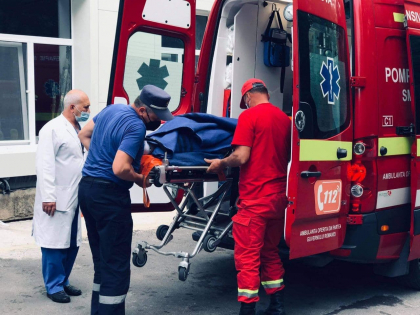 O femeie - transportata cu elicopterul SMURD la Chisinau. Aceasta primea tratament in Romania O femeie - transportata cu elicopterul SMURD la Chisinau. Aceasta primea tratament in Romania