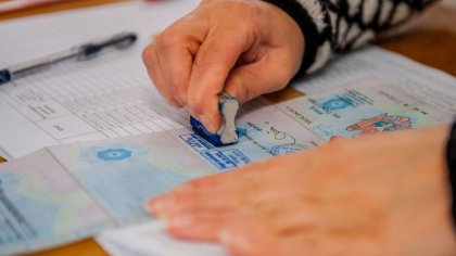 Cati cetateni sunt inscrisi in Registrul de Stat al Alegatorilor. Raionul care inregistreaza cel mai mare numar de persoane / DOC