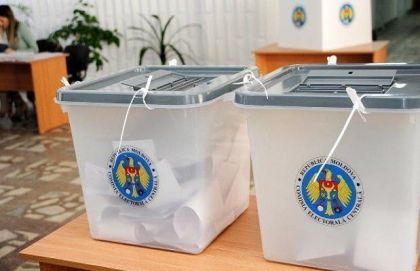 Alegatorii care vor sa voteze la locul aflarii lor in ziua alegerilor parlamentare anticipate mai au 10 zile pentru a-si declara noul loc de sedere