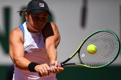 Stirea zilei de la Roland Garros: Ashleigh Barty, lidera mondiala, a abandonat