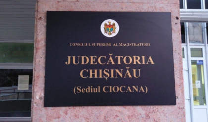 Cei doi ofiteri ai INI, retinuti de CNA pentru coruptie, urmeaza sa se prezinte, astazi, in fata instantei