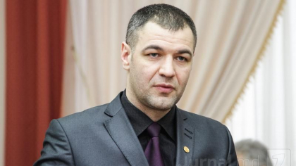 Octaviat Ticu a anuntat ca partidul PUN va ataca decizia CEC in judecata: "Este inadmisibil ca o autoritate sa-si bata joc" Octaviat Ticu a anuntat ca partidul PUN va ataca decizia CEC in judecata: "Este inadmisibil ca o autoritate sa-si bata joc"