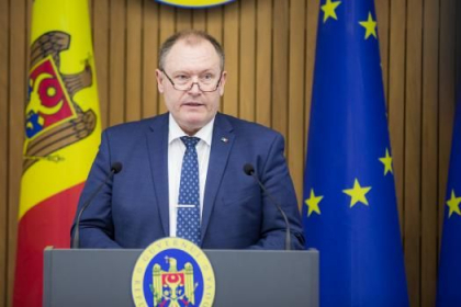 Ultima ora. Reactia premierului interimar, in urma deciziei CEC privind deschiderea numarului de sectii de votare peste hotare: "Suntem nedumeriti" Ultima ora. Reactia premierului interimar, in urma deciziei CEC privind deschiderea numarului de sectii de votare peste hotare: "Suntem nedumeriti"