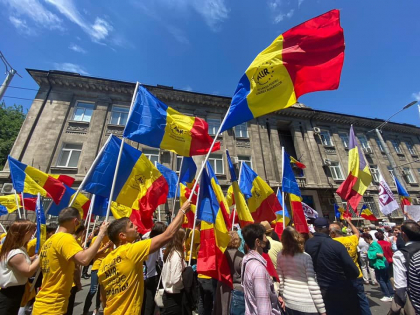 AUR a contestat decizia CEC la Curtea de Apel Chisinau:" Cei din diaspora nu pot fi prostiti cu “7 sectii in plus” " AUR a contestat decizia CEC la Curtea de Apel Chisinau:" Cei din diaspora nu pot fi prostiti cu “7 sectii in plus” "
