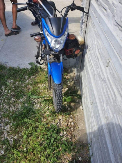 Un barbat a murit in timp ce conducea o motocicleta, la Ialoveni. Politia: a suferit un stop cardiac - FOTO Un barbat a murit in timp ce conducea o motocicleta, la Ialoveni. Politia: a suferit un stop cardiac - FOTO