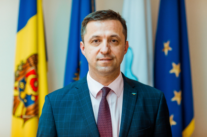 Presedintele CEC sustine ca ar fi fost amenintat de un membru al Comisiei. „Am depus o plangere la politie”