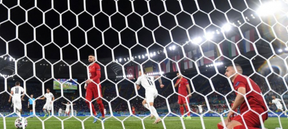 Turcia 0-2 Italia. GOOOOOL ITALIA! Immobile inscrie cu un sut din interiorul careului Turcia 0-2 Italia. GOOOOOL ITALIA! Immobile inscrie cu un sut din interiorul careului