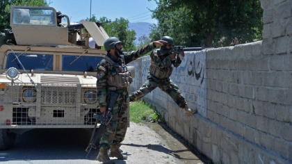 
Talibanii au cucerit doua noi districte in Afganistan