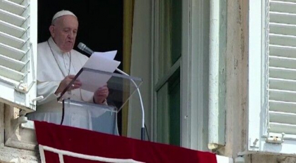 Papa Francisc, ingrijorat de situatia migrantilor care traverseaza Mediterana. ”A devenit cel mai mare cimitir din Europa”
