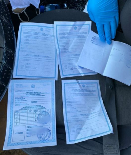 Angajati ai sistemului medical din Balti si Falesti - suspectati de trafic de influenta. Ce risca acestia Angajati ai sistemului medical din Balti si Falesti - suspectati de trafic de influenta. Ce risca acestia