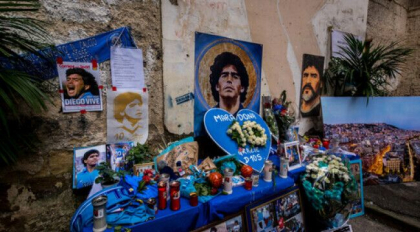 Ancheta in cazul mortii lui Maradona: Infirmierul de noapte sustine ca a primit ordin sa nu-l trezeasca Ancheta in cazul mortii lui Maradona: Infirmierul de noapte sustine ca a primit ordin sa nu-l trezeasca
