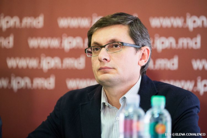 Igor Grosu, despre aliante post-electoale: Va trebui sa lasam supararile din campanie Igor Grosu, despre aliante post-electoale: Va trebui sa lasam supararile din campanie