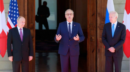 Jurnalista, catre Putin: „De ce va temeti de Navalnii atat de mult?”